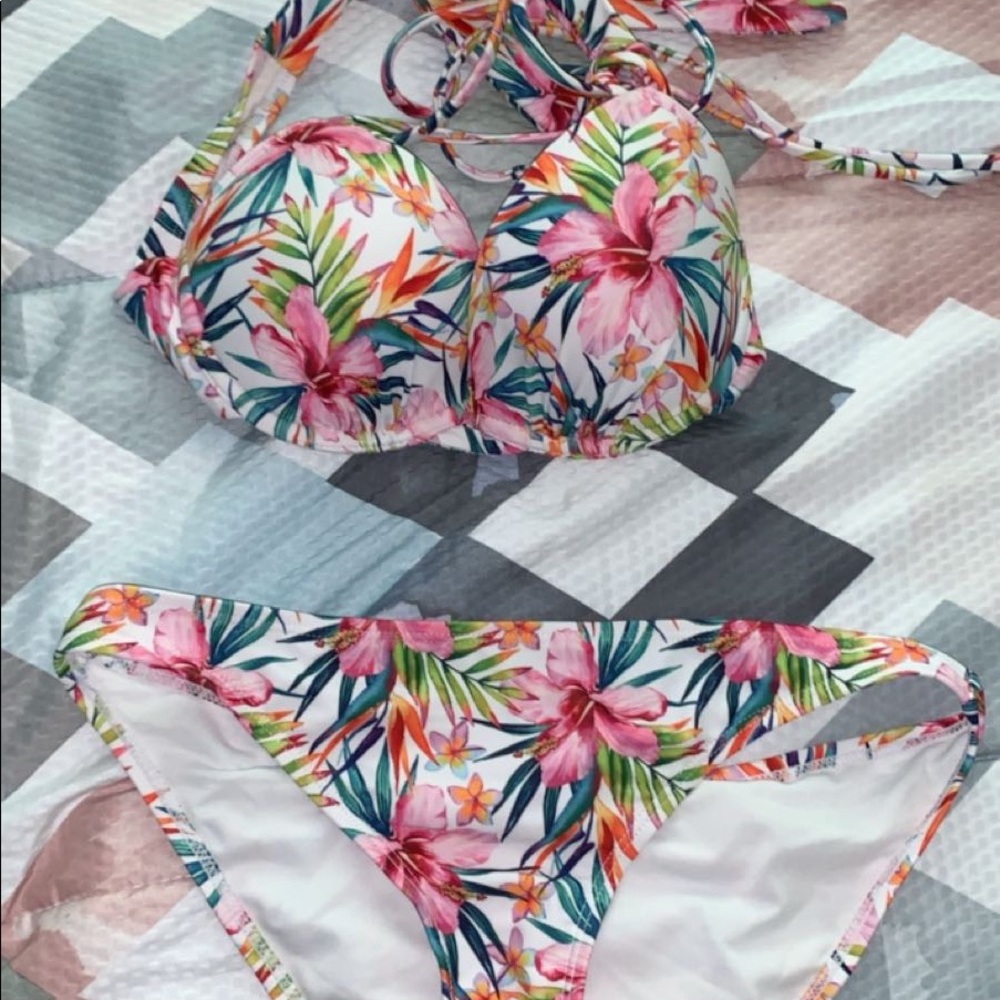 Aeropostale’s swim suit